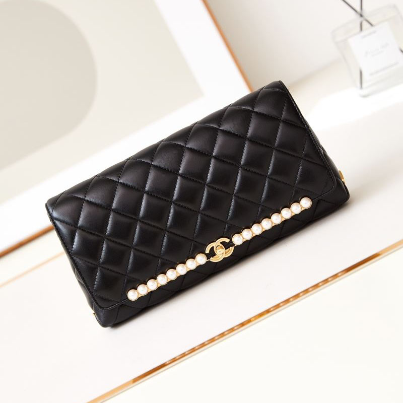 Chanel Clutch Bags - Click Image to Close